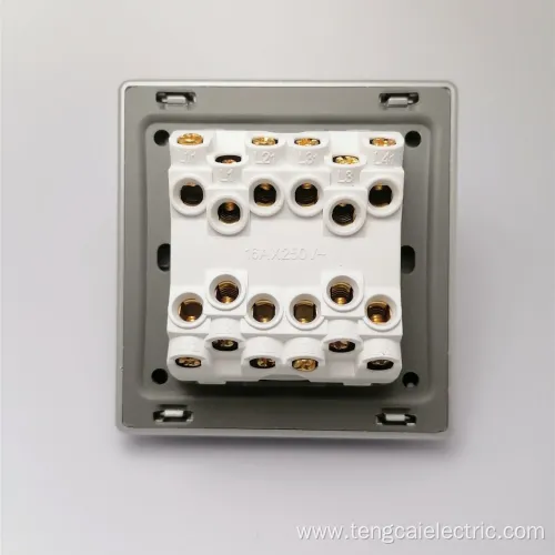 4 Gang 2 Way Wall Light Switch Socket